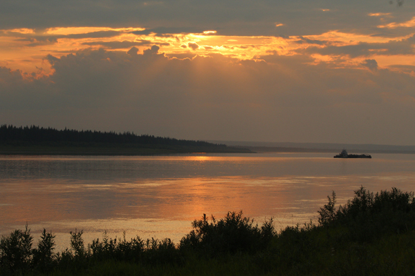  <span style="font-style: italic; font-weight: bold;">«Вниз по Енисею в прошлое и настоящее»</span>